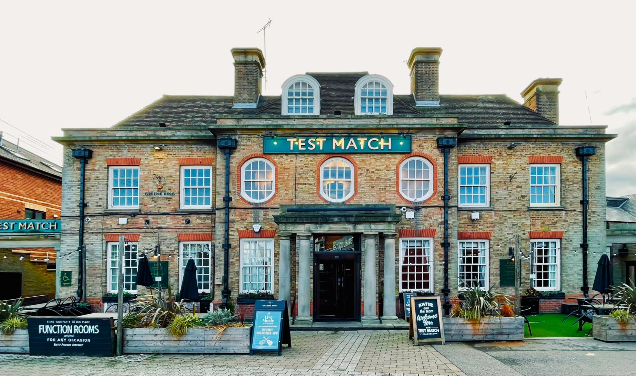 The Test Match.  by Dave Pickersgill